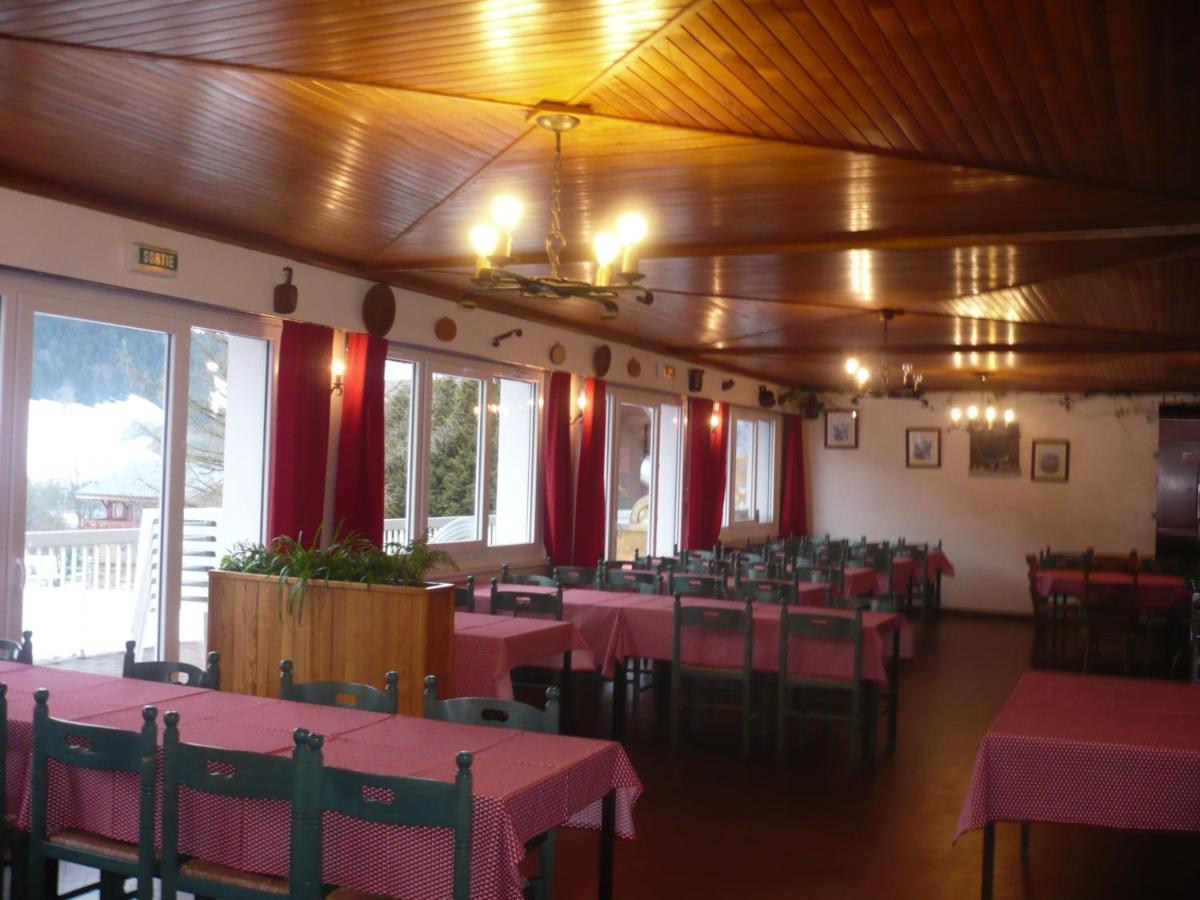 Bed and Breakfast Cent Cristaux Abondance Exterior foto